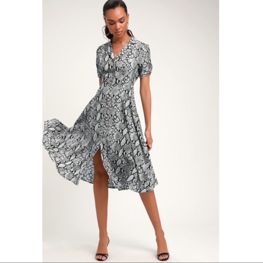 Lulus | Let's Snake a Deal Grey Snake Print Collared Midi Dress - Picture 1 of 6